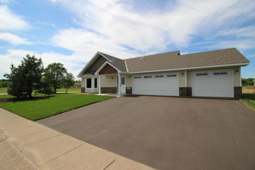 24111 Taylor St Ne, East Bethel, MN, 55005-9880 | Card Image