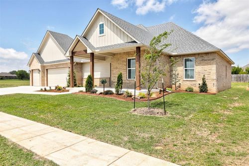 10913 Nw 31st Terrace, Yukon, OK, 73099 | Card Image