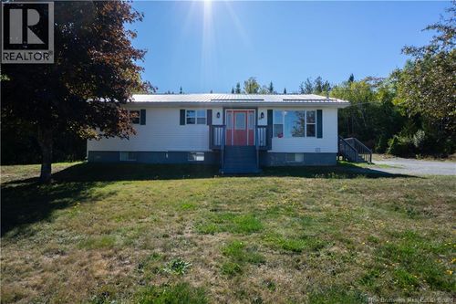 137 Wetmore Creek Rd, Musquash, NB, E5J2L3 | Card Image