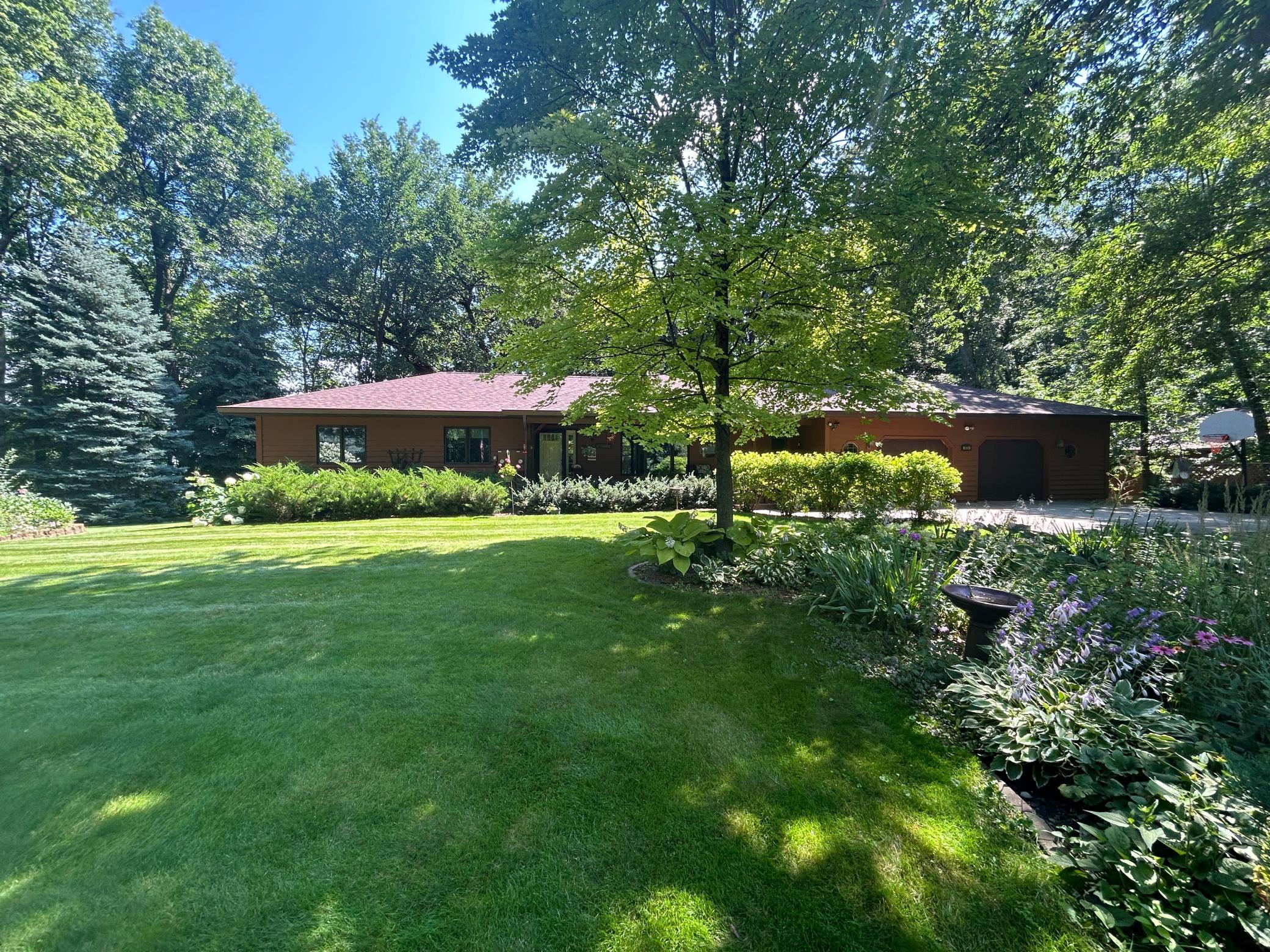 Lakeside Dr, Gaylord, MN 55334
