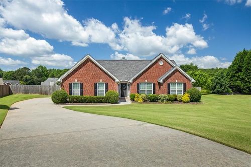 2615 Snowcrest Pl, Bethlehem, GA, 30620-7624 | Card Image