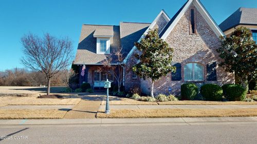 29 Hampton Pl, Dyersburg, TN, 38024-2957 | Card Image