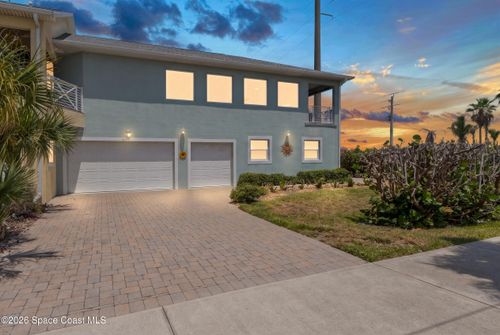 145 S 14th St, Cocoa Beach, FL, 32931-2301 | Card Image