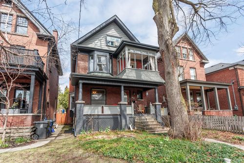 88 Westminster Ave, Toronto, ON, M6R1N4 | Card Image