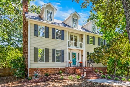 7618 Rolling Oak Ct, Clemmons, NC, 27012-9145 | Card Image
