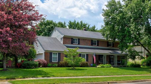 303 Greenglade Ave, Worthington, OH, 43085-2266 | Card Image