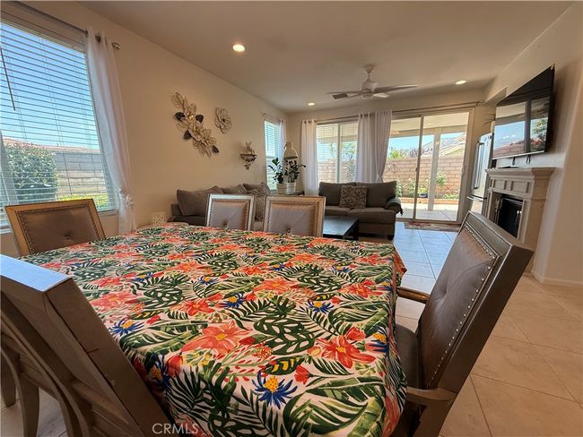 338 Linnea Flds, House other with 2 bedrooms, 2 bathrooms and 2 parking in Beaumont CA | Image 12