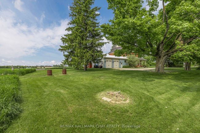 4735 20 Th Sideroad, House other with 4 bedrooms, 3 bathrooms and 4 parking in Thornton ON | Image 5