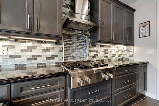51 Stedford Cres, House other with 6 bedrooms, 5 bathrooms and 4 parking in Brampton ON | Image 18