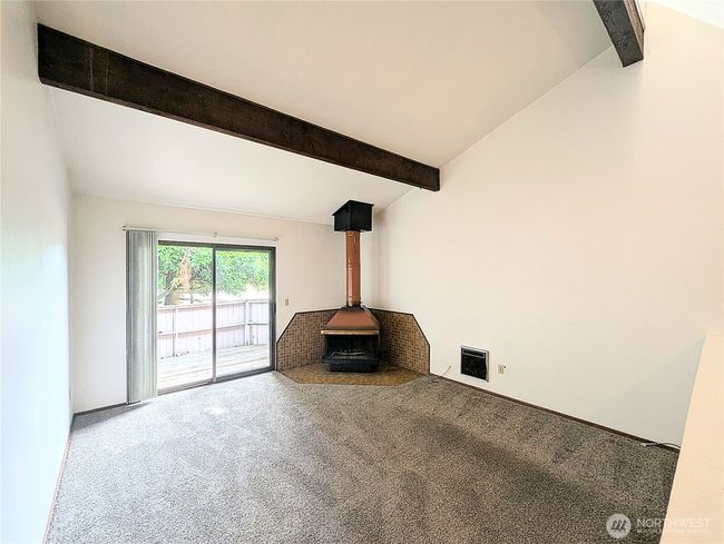 APT-3 - 233 Dorn Ave, House other with 2 bedrooms, 1 bathrooms and null parking in Everett WA | Image 10
