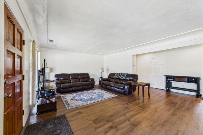 Living room | Image 7