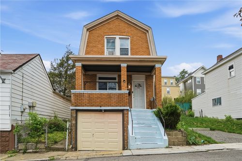 735 Ceres Way, Pittsburgh, PA, 15210-1013 | Card Image