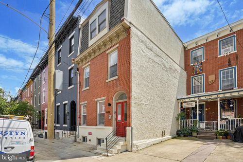 1630 Brown St, PHILADELPHIA, PA, 19130-2857 | Card Image