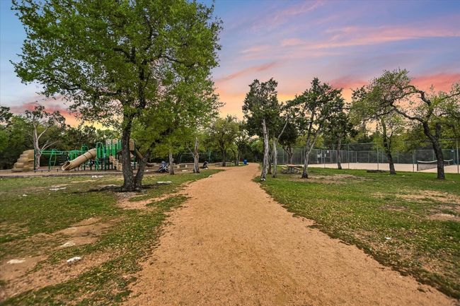 7306 Fireoak Dr, House other with 3 bedrooms, 2 bathrooms and 4 parking in Austin TX | Image 36