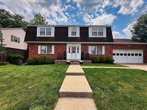 1703 Oak Knolls Road, Charleston, WV, 25314 | Card Image