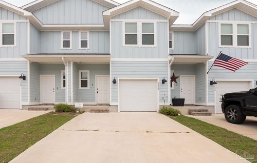 9532 Nature Creek Cir, Pensacola, FL, 32526-4596 | Card Image