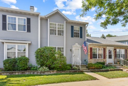 1352 Arlington Ct, Geneva, IL, 60134-3700 | Card Image