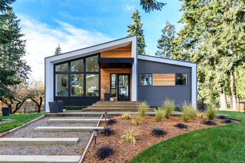 4137 Gartley Point Rd, Royston, BC, V9N9T3 | Card Image