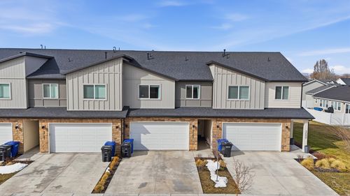 3107 S 400 W, Nibley, UT, 84321-7017 | Card Image