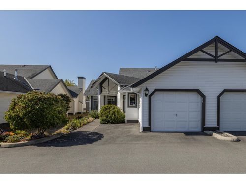 44 - 19649 53 Ave, Townhouse with 2 bedrooms, 2 bathrooms and 2 parking in Langley BC | Card Image