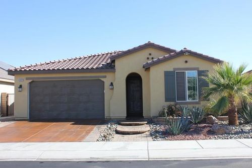 43820 Mezzelune Way, Indio, CA, 92203-8320 | Card Image