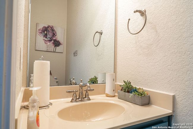 137 Springtree Shadow, House other with 4 bedrooms, 3 bathrooms and null parking in Cibolo TX | Image 21