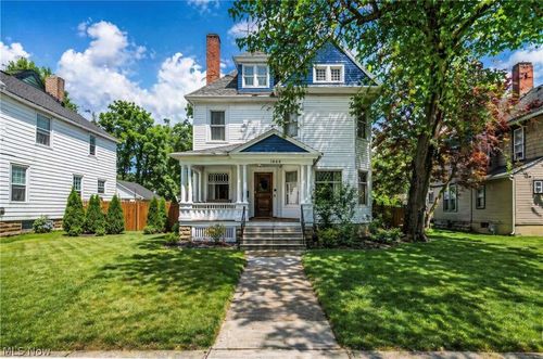 146 Harrison St, Elyria, OH, 44035-5143 | Card Image