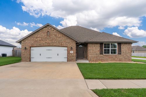 1898 S Lullwood Ave, Springfield, MO, 65802-5289 | Card Image