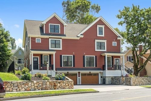 1-24 Church St, Wakefield, MA, 01880-2302 | Card Image