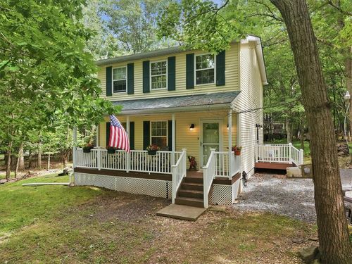 38 Payallup Trl, ALBRIGHTSVILLE, PA, 18210-3643 | Card Image