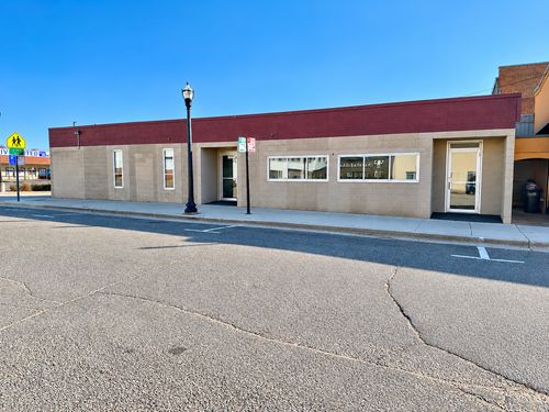 110 5th Ave E, Alexandria, MN, 56308-1450 | Card Image