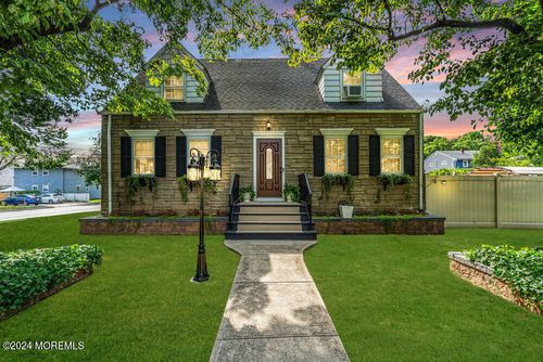 132 Louis Ave, South Bound Brook, NJ, 08880-1100 | Card Image