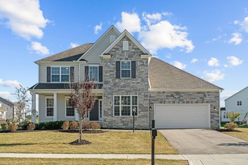 5665 Coventry Ct, Lewis Center, OH, 43035-7897 | Card Image