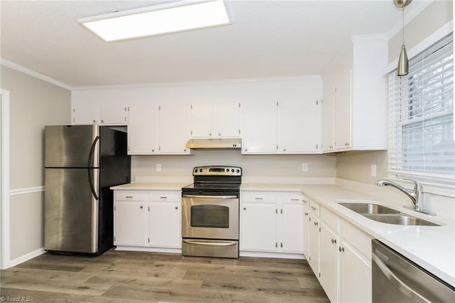 300 Scottsdale Ln, House other with 3 bedrooms, 3 bathrooms and null parking in Clemmons NC | Image 9