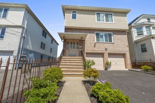 937 Grove St, ELIZABETH, NJ, 07202-3222 | Card Image