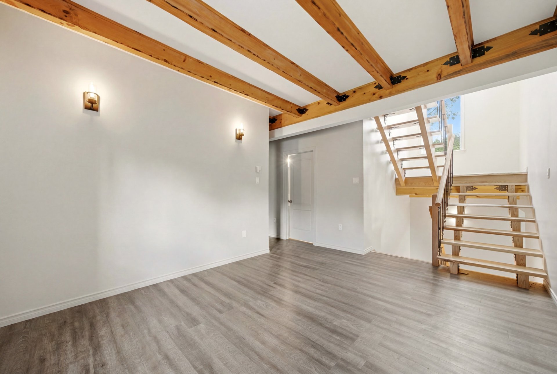 Residential in Saint-Denis-de-Brompton 2