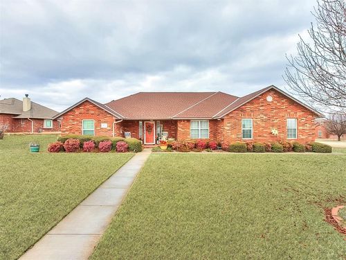 1261 Paulette, Piedmont, OK, 73078-9084 | Card Image