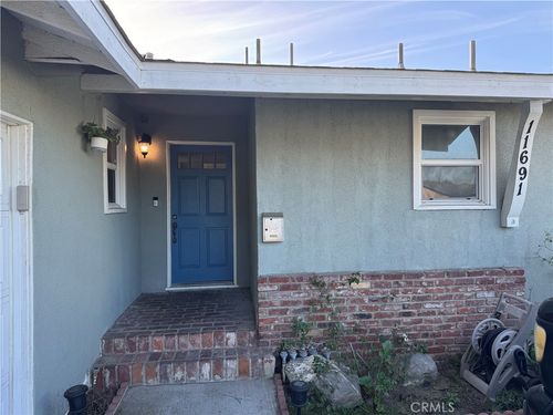 11691 Faun Ln, Garden Grove, CA, 92841 | Card Image