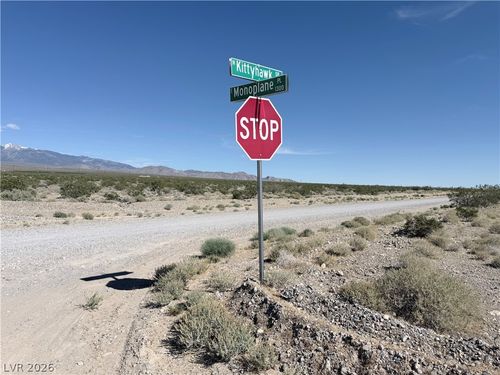 1221 E Monoplane Place, Pahrump, NV, 89060 | Card Image