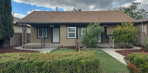 1235 N St, Newman, CA, 95360-1322 | Card Image