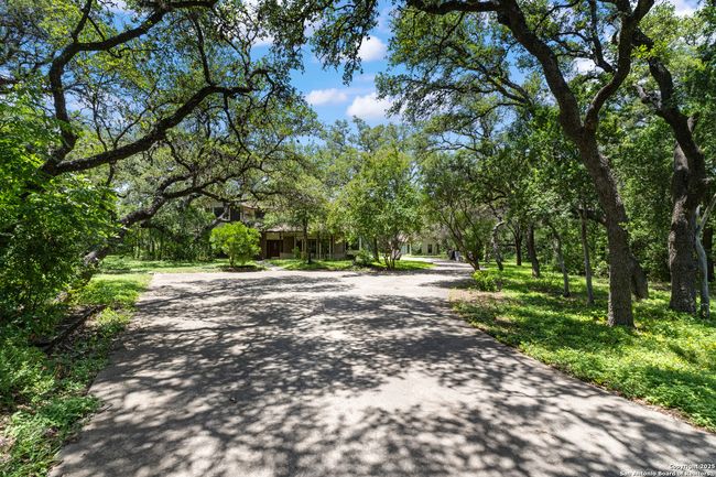 10623 Alta Loma, House other with 3 bedrooms, 3 bathrooms and null parking in Helotes TX | Image 42