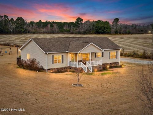 1529 Vinegar Hill Rd, Clarendon, NC, 28432-8921 | Card Image