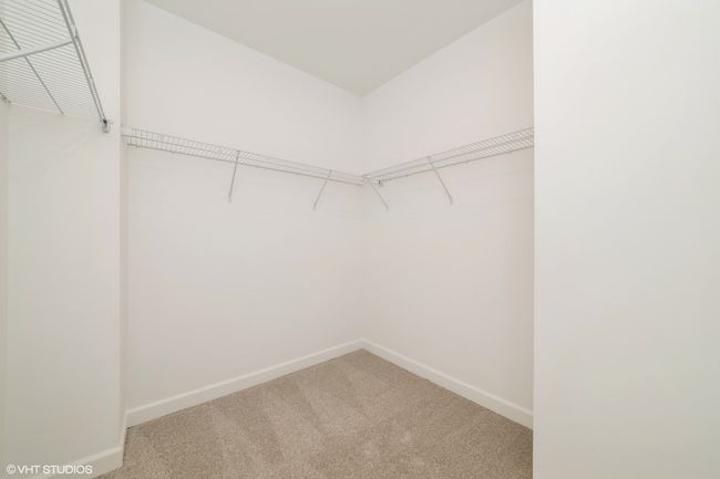 330 W Meister Ave, Condo with 2 bedrooms, 2 bathrooms and 1 parking in Elmhurst IL | Image 11