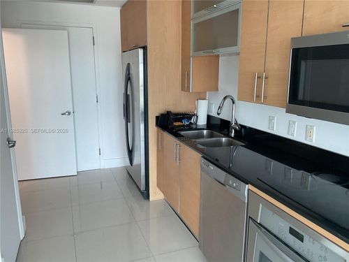 2007-60 Sw 13th St, Miami, FL, 33130-4350 | Card Image