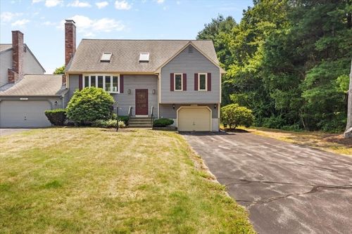 201-201 Comfort St, Bridgewater, MA, 02324-1635 | Card Image