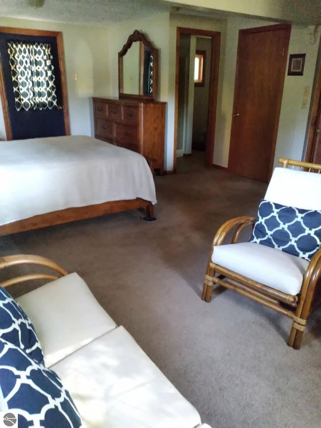 2665 Rose City Rd, House other with 3 bedrooms, 2 bathrooms and null parking in Lupton MI | Image 8
