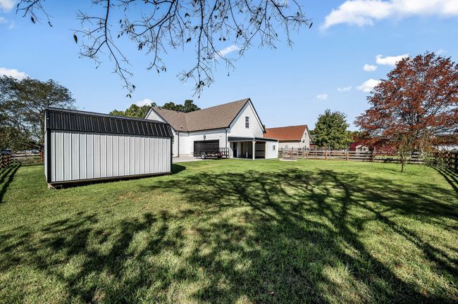 589 Portland Blvd, House other with 3 bedrooms, 2 bathrooms and 6 parking in Portland TN | Image 35