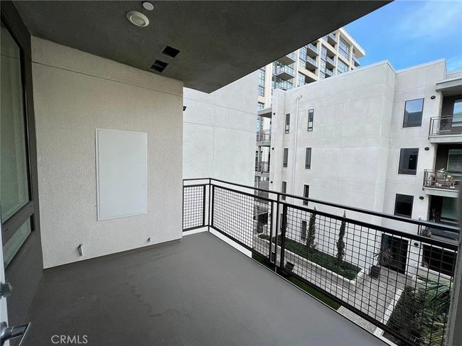 2404 Nolita, Condo with 2 bedrooms, 2 bathrooms and 2 parking in Irvine CA | Image 17