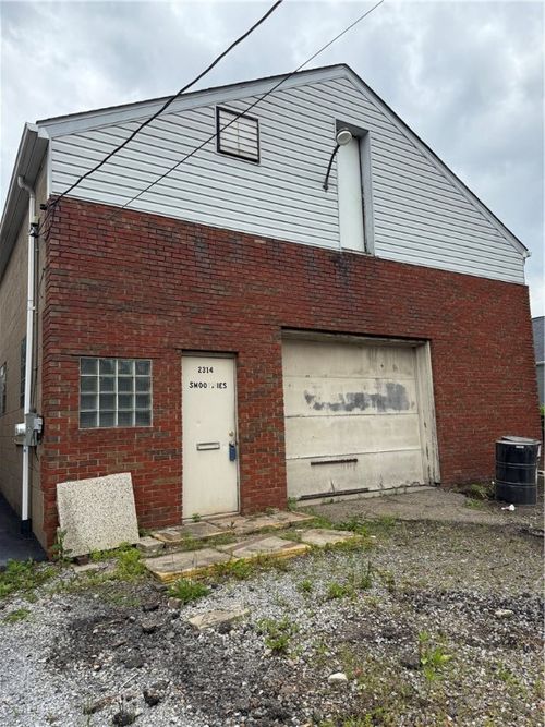 2314 Freeport Rd, Natrona Heights, PA, 15065-1651 | Card Image
