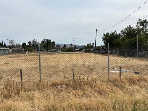 1220 Coulston Street, San Bernardino, CA, 92408 | Card Image